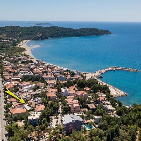 Markos 2 Apartahotel Potos