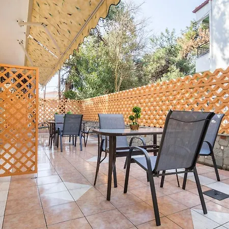 Apartahotel Markos 2